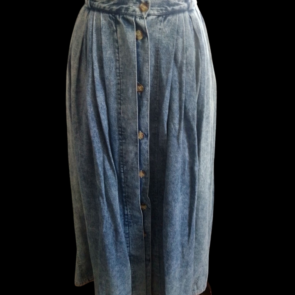 Vintage Outback Red Denim Skirt